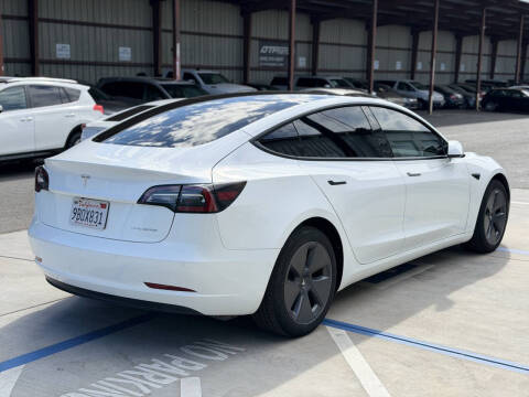 2022 Tesla Model 3 Long Range