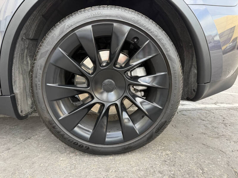 2022 Tesla Model Y Long Range