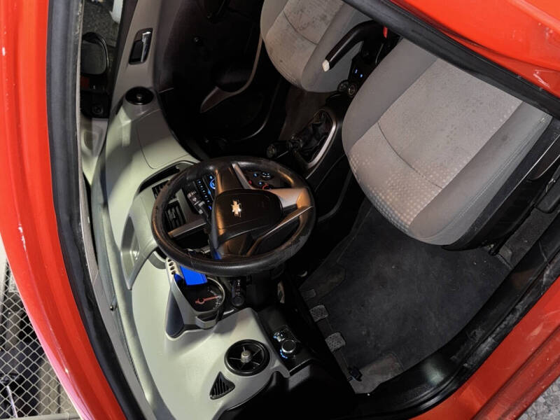 2012 Chevrolet Sonic LS