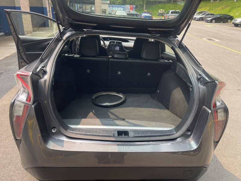 2017 Toyota Prius Four