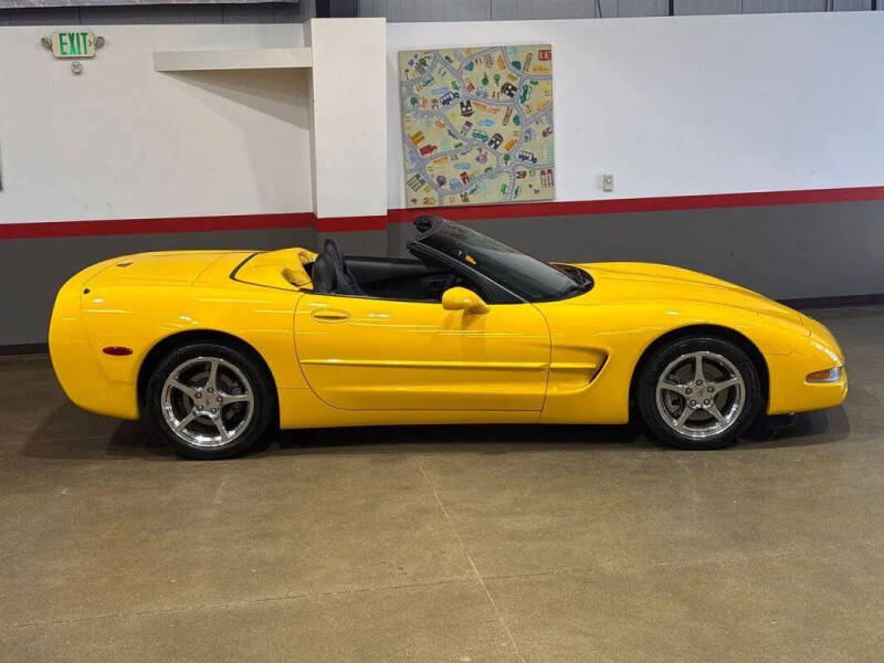 2004 Chevrolet Corvette