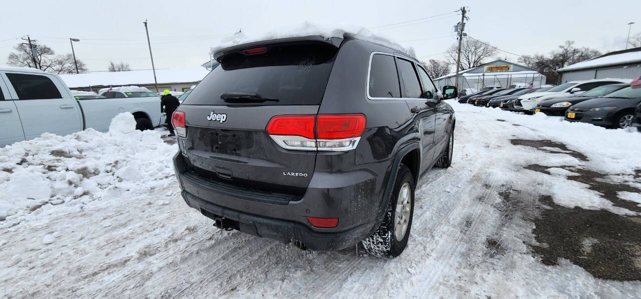 2017 Jeep Grand Cherokee for sale at URIEL's AUTOMOTIVE LLC in Middletown, OH