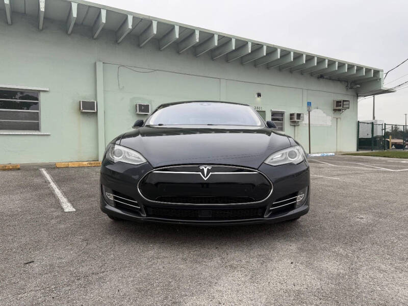 2015 Tesla Model S 85