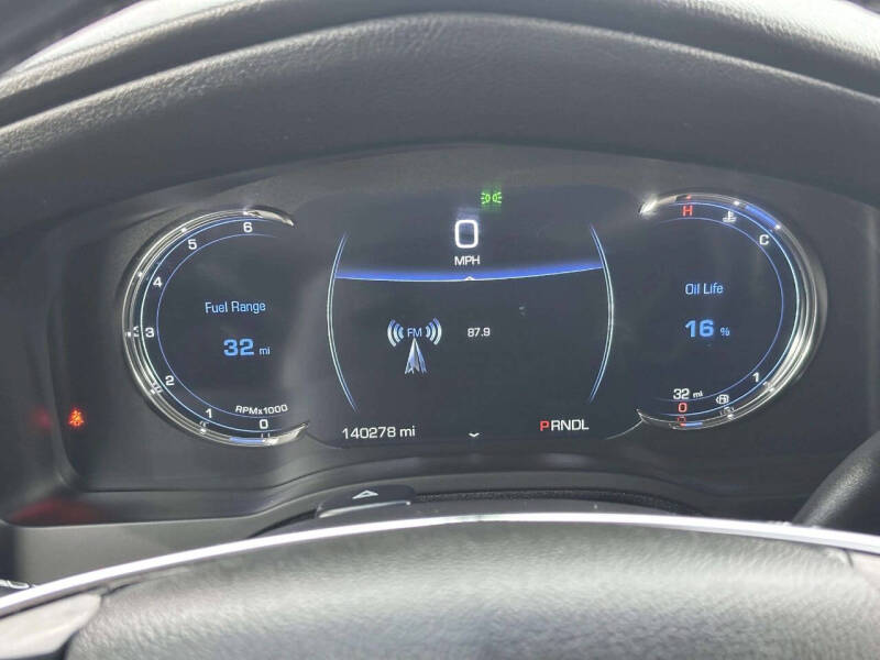 2018 Cadillac Escalade Luxury