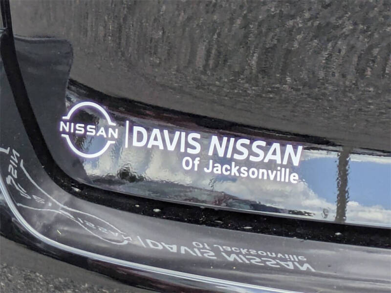 2025 Nissan Armada SV