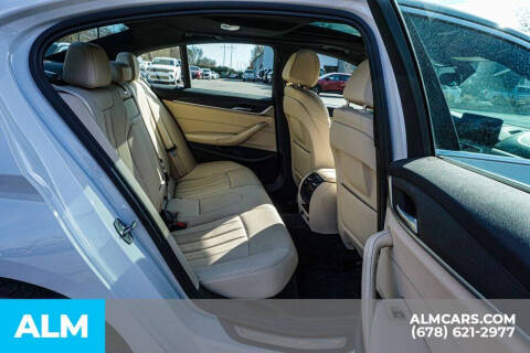 2022 BMW 5 Series 530i