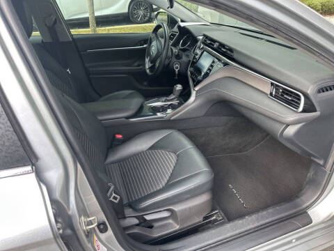 2018 Toyota Camry SE