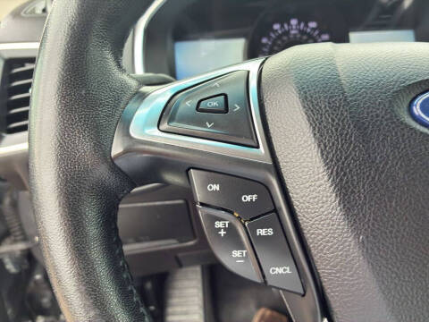 2021 Ford Edge Titanium