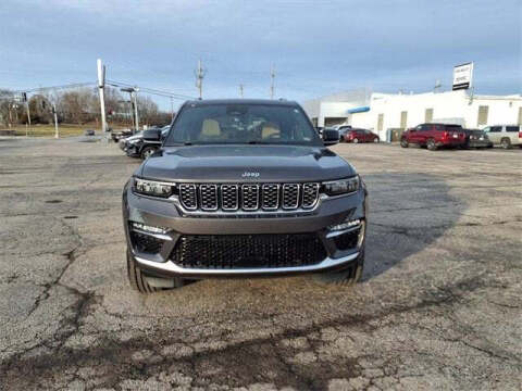 2023 Jeep Grand Cherokee Summit Reserve