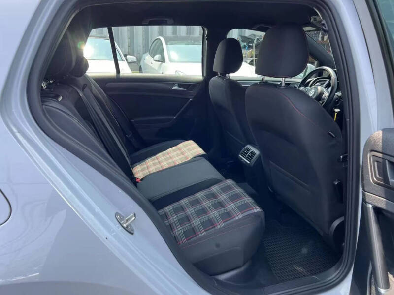 2018 Volkswagen Golf GTI