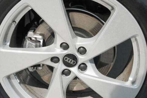 2025 Audi Q5 quattro Premium Plus TFSI