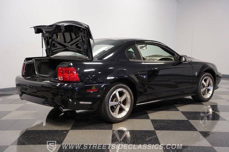 2003 Ford Mustang Mach 1 Premium