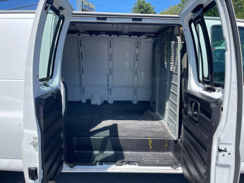 2018 Chevrolet Express 2500
