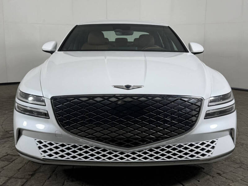 2024 Genesis Electrified G80 Advanced
