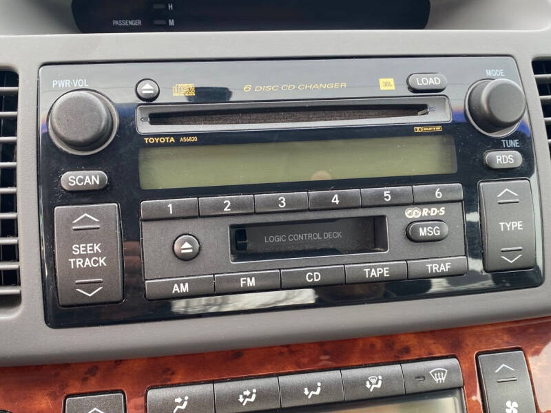 2003 Toyota Camry LE V6