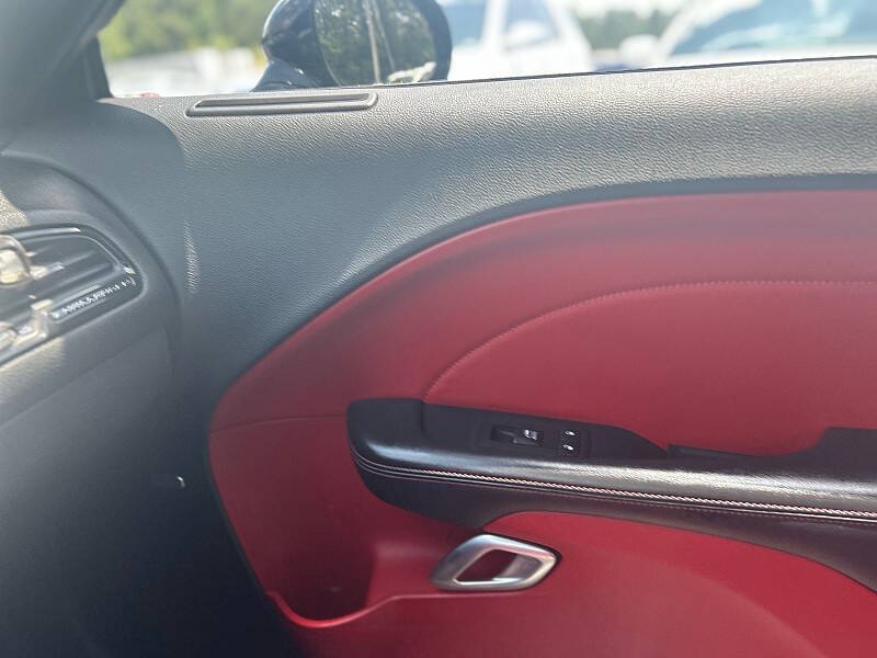 2015 Dodge Challenger