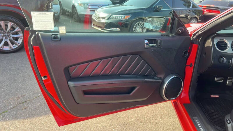 2013 Ford Mustang V6 Premium