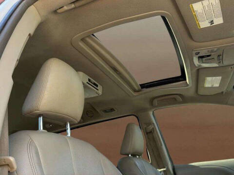 2013 Toyota Sienna XLE 8-Passenger