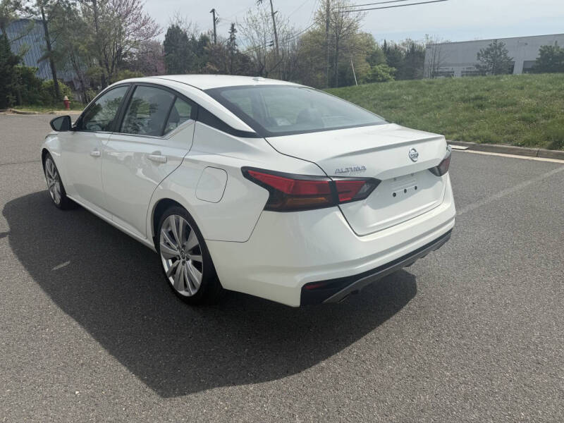 2019 Nissan Altima 2.5 SR