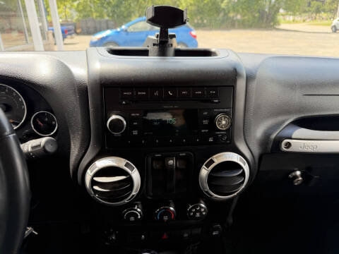 2011 Jeep Wrangler Sahara