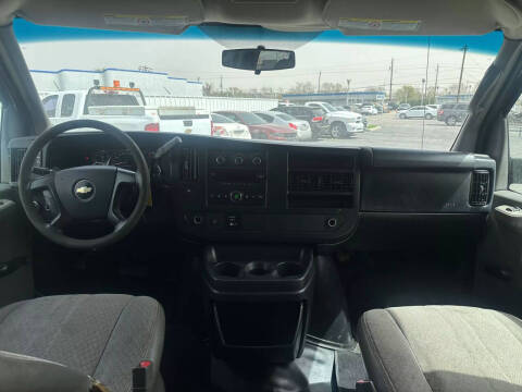 2013 Chevrolet Express LS 3500