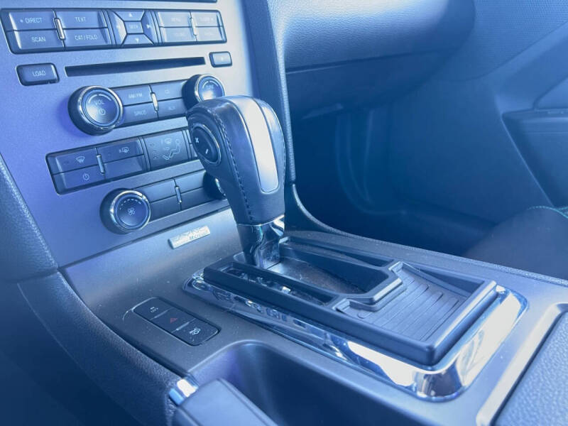 2013 Ford Mustang V6