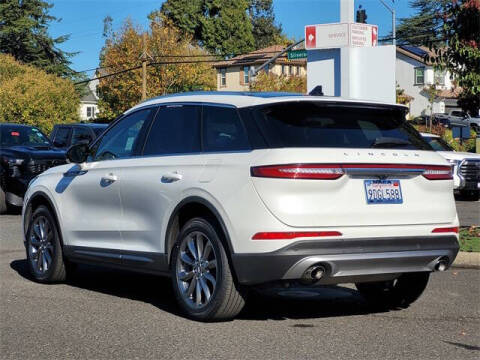2022 Lincoln Corsair Standard