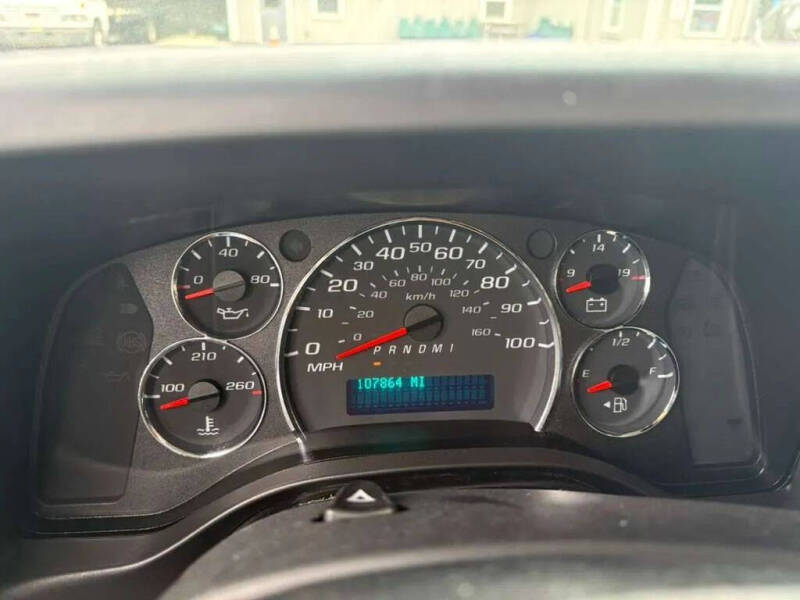 2022 GMC Savana 2500