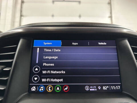 2023 GMC Acadia AT4