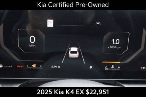 2025 Kia K4 EX