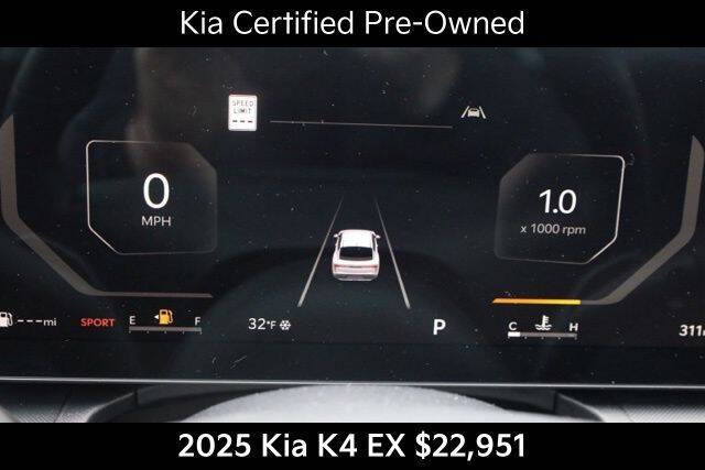 2025 Kia K4 EX