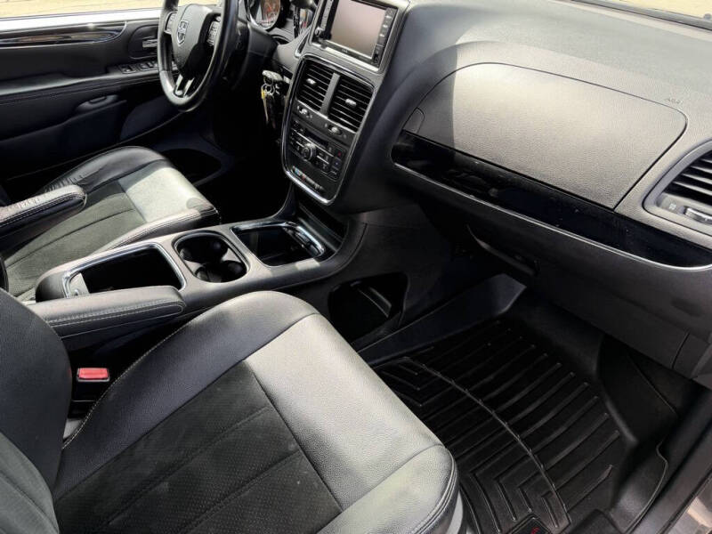 2018 Dodge Grand Caravan SXT