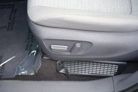 2021 Toyota Sienna LE 8-Passenger