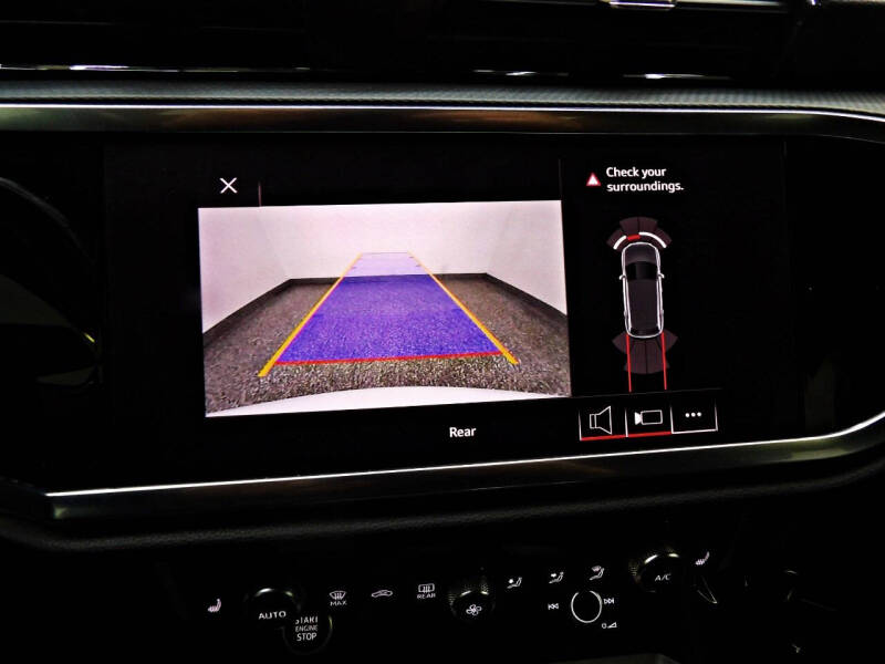 2021 Audi Q3 quattro S line Premium 45 TFSI