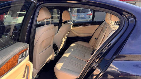 2019 BMW 5 Series 530i