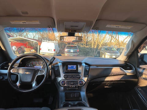 2015 Chevrolet Suburban LS