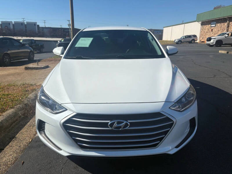 2018 Hyundai Elantra