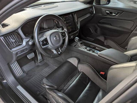 2020 Volvo V60 T5 R-Design