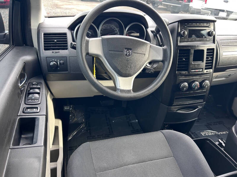 2009 Dodge Grand Caravan SE