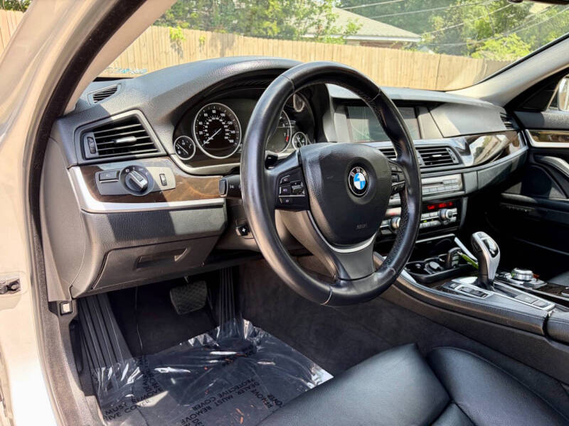2011 BMW 5 Series 535i