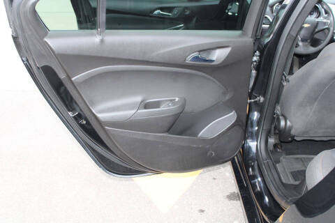 2018 Chevrolet Cruze LS Manual