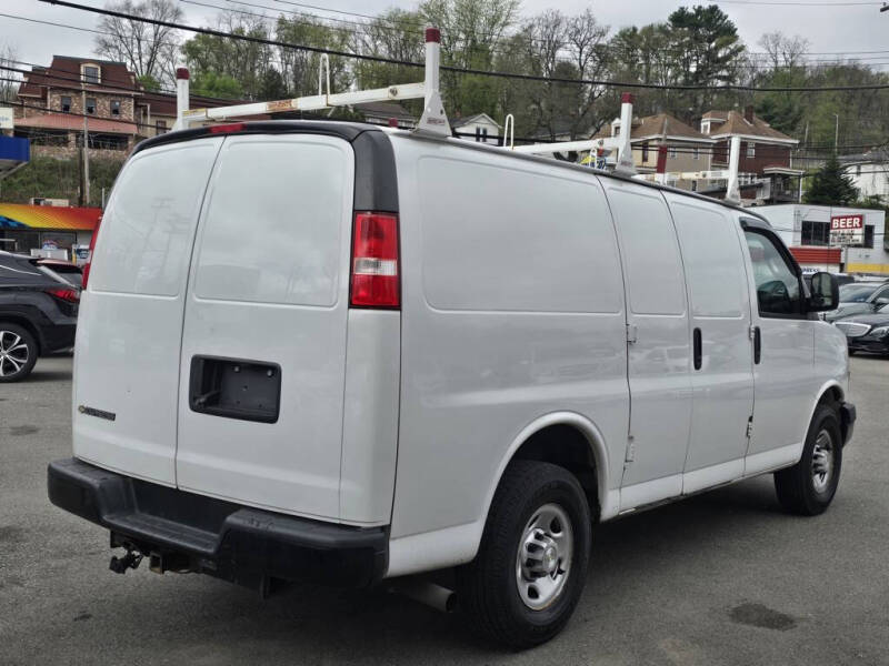2021 Chevrolet Express 2500