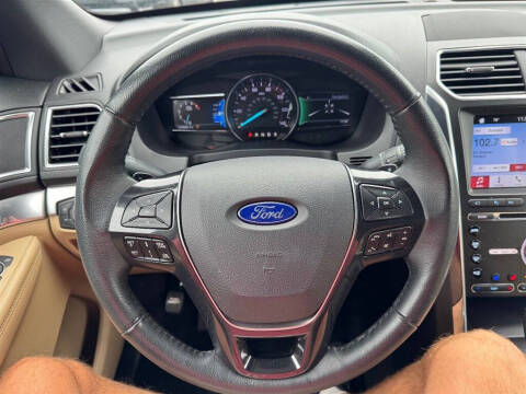 2017 Ford Explorer Limited
