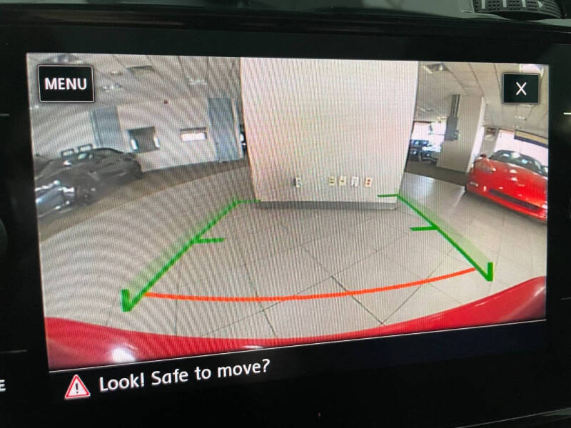 2020 Volkswagen Golf GTI Autobahn