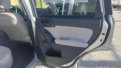 2015 Subaru Forester 2.5i