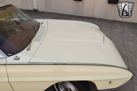 1963 Ford Thunderbird