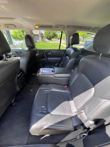 2017 Infiniti QX80