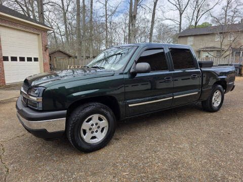 2005 Chevrolet Silverado 1500 for sale at Southeast Classics LLC in Decatur AL