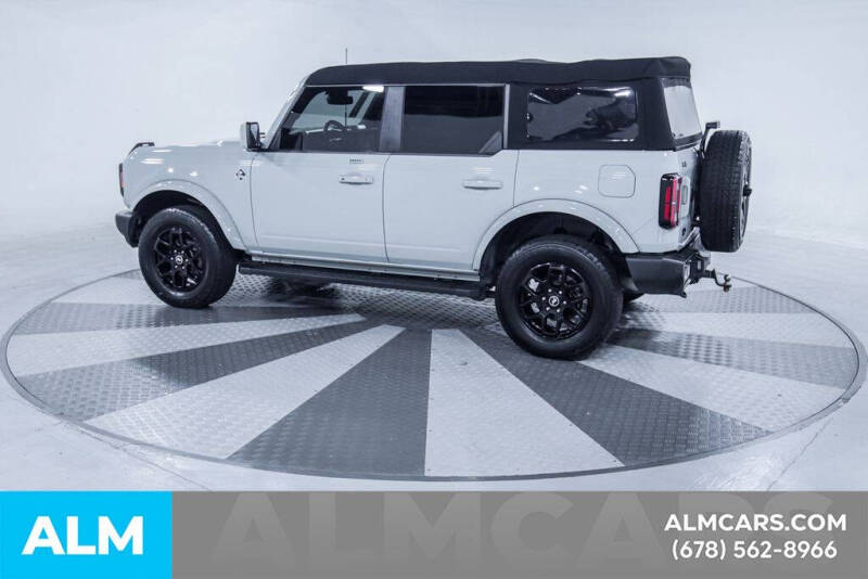 2023 Ford Bronco Outer Banks