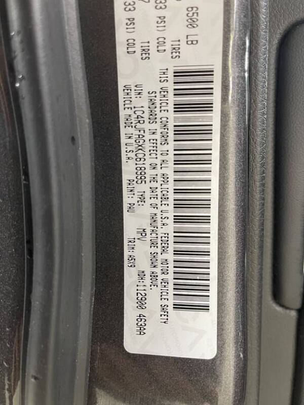 2019 Jeep Grand Cherokee Laredo